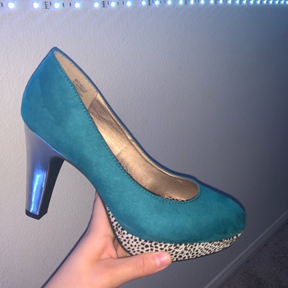 Cute vintage styled pumps 💕 - Picture 3 of 4